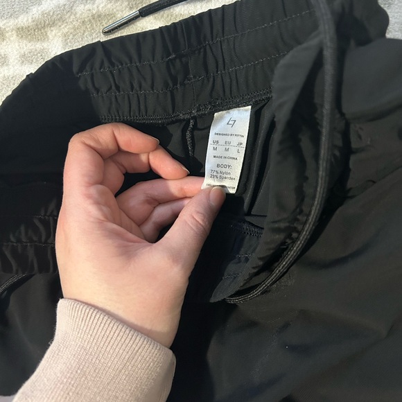 Joggers - Picture 2 of 2